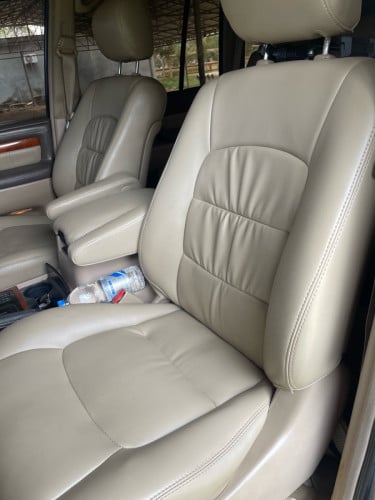 🚘ឡានលក់💥Lexus ឆ្នាំ98 (មានហ្គាស់ហើយស្រាប់)💌ទីតាំងទីរួមខេត្តកំពង់ធំ💝