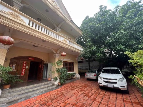 វីឡាសំរាប់ជួលបឹងកេងកង៣ / Villa for rent Boeng Kengkang III
