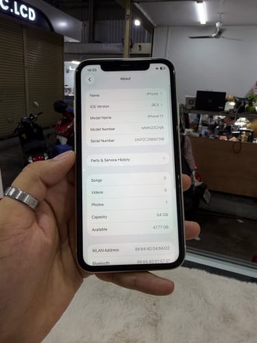 11 64G មានស្កេន