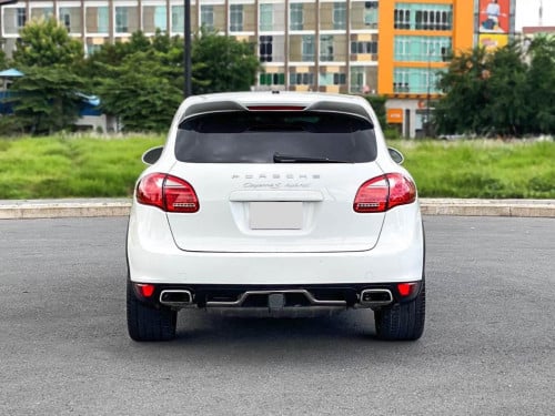 2012 Porsche Cayenne S Hybrid Luxury SUV