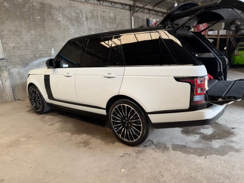 2014 Range Rover Vogue HSE Full Option