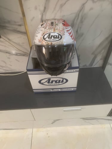 Arai Crane Graphic Helmet