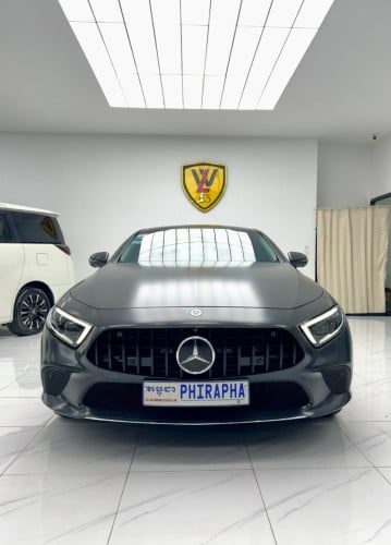 Benz ClS400d Year 2019
