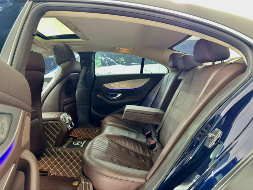 Benz ClS400d Year 2019