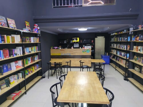 Books, cheap English and Khmer books, second hand.