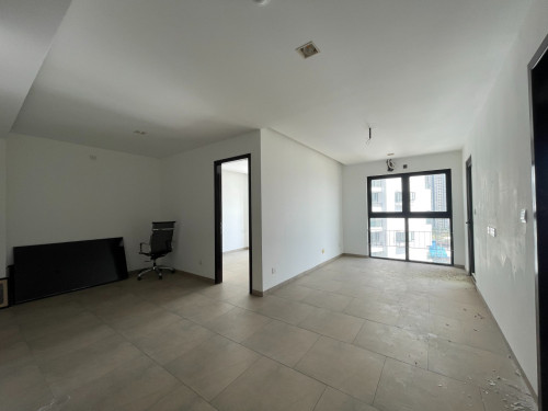 Corner Spacious 2 Bedrooms and 2 Bathrooms Unit for Sale in Urban Village Phase 1