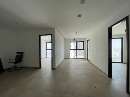 Corner Spacious 2 Bedrooms and 2 Bathrooms Unit for Sale in Urban Village Phase 1
