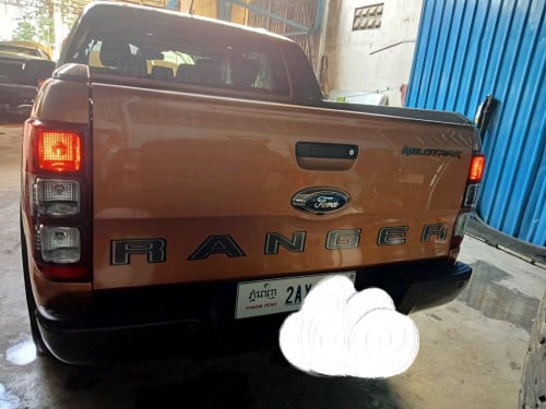 Ford ranger pick up 2019 $32,000