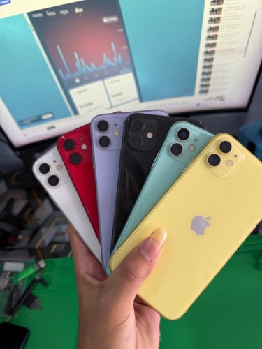 iPhone 11