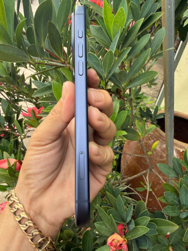 iPhone 17 pm ខៀវ X/A 256G ថ្ម100% ស្អាត99% សំនុំហ្សុីនណែន