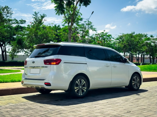 KIA CARNIVAL 2019 full options