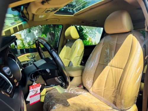 KIA CARNIVAL 2019 full options