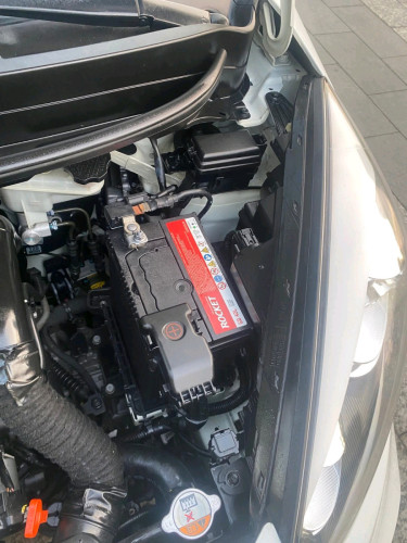 Kia morning ឆ្នាំ2014 full option បើកដំបូល f sport ឈ្នាន់ហ្គែរវែង ប្រ្វាំងគៀបមុខក្រោយ......