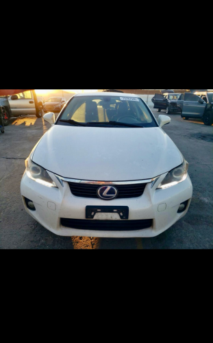 Lexus CT 200h