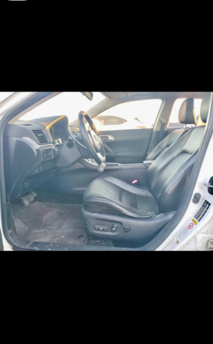 Lexus CT 200h