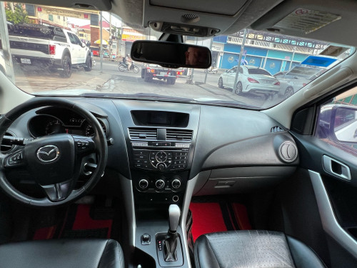 Mazda pick up 2015 3200cc
