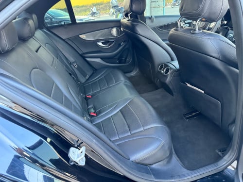 Mercedes Benz C300 4matic 2015 full option