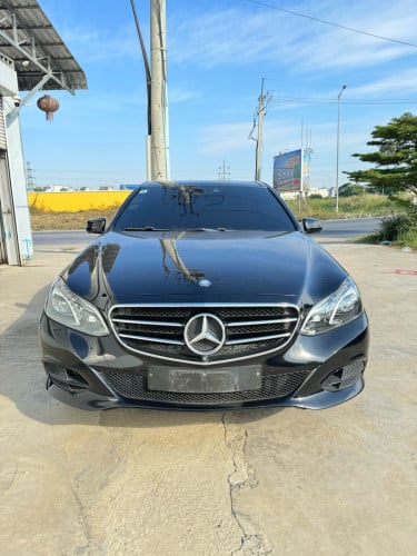 Mercedes Benz E250 2016 full option