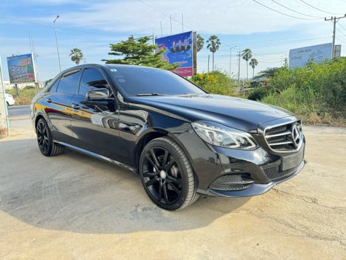 Mercedes Benz E250 2016 full option