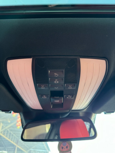 Mercedes Benz E250 2016 full option