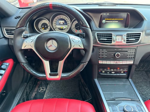 Mercedes Benz E250 2016 full option