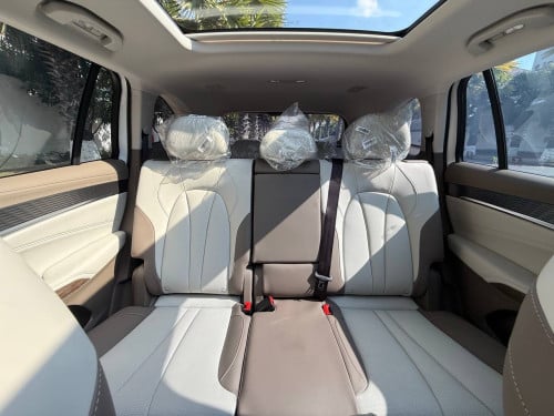 MG RX9 2025 full options