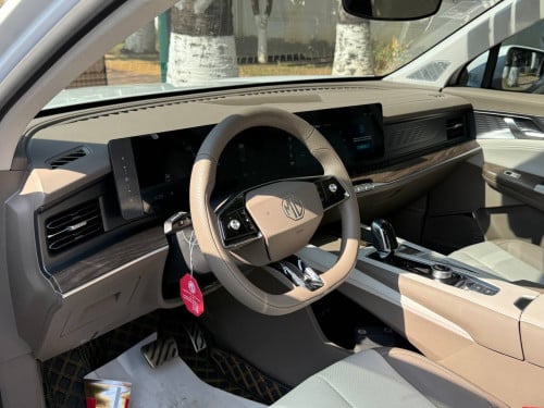 MG RX9 2025 full options