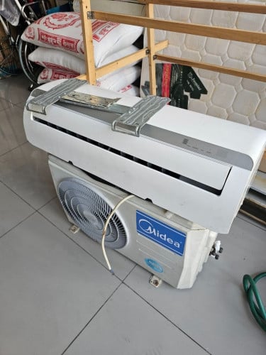 MIDEA AIRCON 1HP ម៉ាស៊ីនត្រជាក់​ ត្រជាក់ខ្លាំង ល្អគ្មានបញ្ហារ