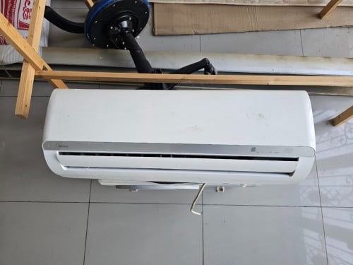 MIDEA AIRCON 1HP ម៉ាស៊ីនត្រជាក់​ ត្រជាក់ខ្លាំង ល្អគ្មានបញ្ហារ