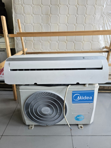 MIDEA AIRCON 1HP ម៉ាស៊ីនត្រជាក់​ ត្រជាក់ខ្លាំង ល្អគ្មានបញ្ហារ