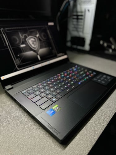 MSI STEALTH ម៉ាសុីន ថ្មីស្អាតណាស់ 🤩💻
