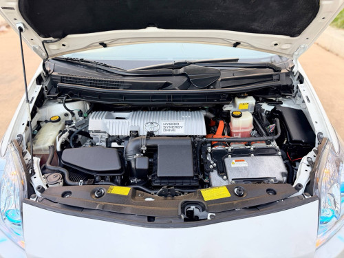 Prius 2010 Option 4 92000ម៉ាយសុីន ថ្មីណាស់