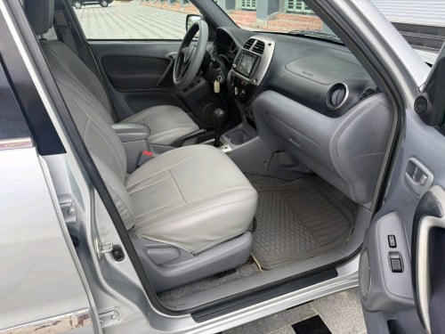 Rav4 2002L ប៉ុង1