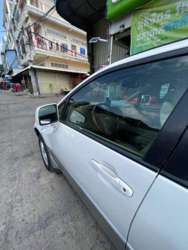 Sale my car Rx 300 2002  p2