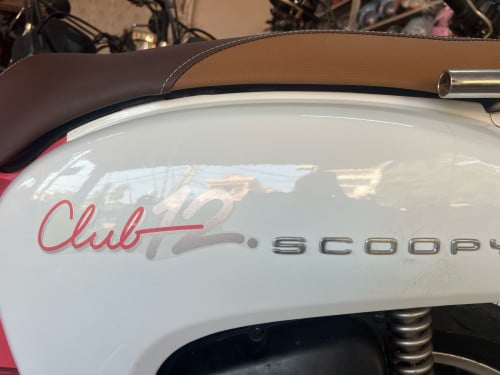 Scoopy 016 ឡើង 024 ស្អាត