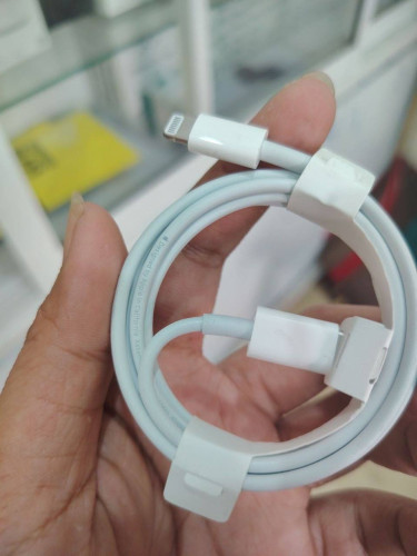 Sell cable original iphone 15 & 12 from box