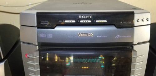 Sony hifi system 4000W 120V-240V អូបាលើ1តិកកន្លះឌុប(1.5 cm) បាសអុកធ្ងន់model HCD-VX77 92% from japan