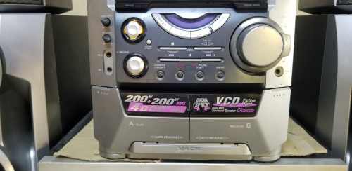 Sony hifi system 4000W 120V-240V អូបាលើ1តិកកន្លះឌុប(1.5 cm) បាសអុកធ្ងន់model HCD-VX77 92% from japan