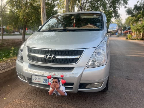 Starex 010 Full នៅថ្មីណាស់