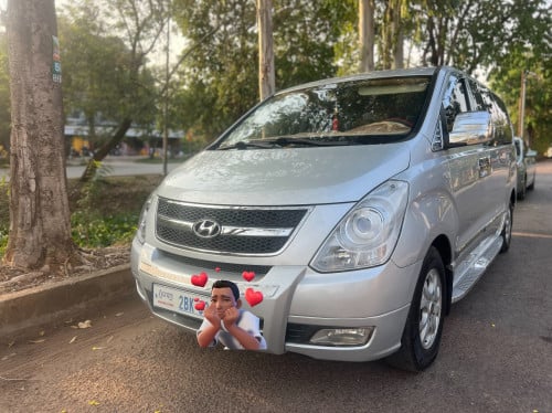 Starex 010 Full នៅថ្មីណាស់
