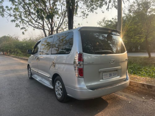 Starex 010 Full នៅថ្មីណាស់
