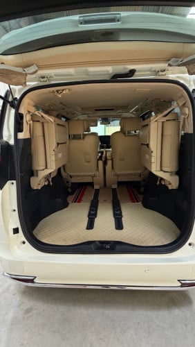 Today Alphard 2015ឡើងLM