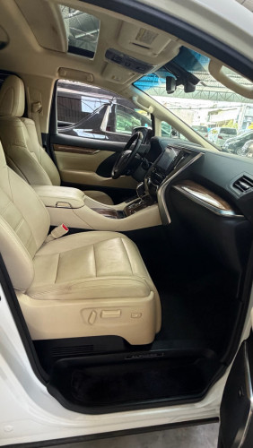 Toyota Alphard 2015 Lounge