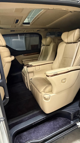 Toyota Alphard 2015 Lounge