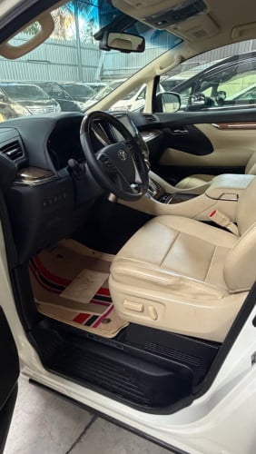 Toyota Alphard 2015 Lounge