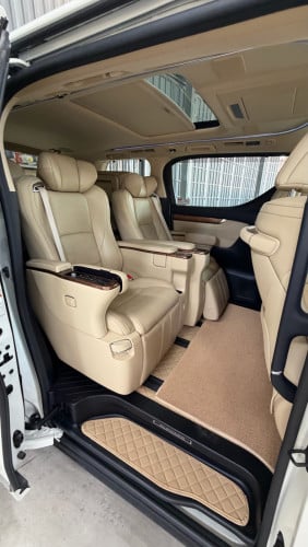 Toyota Alphard 205 Lounge បើកដំបូល