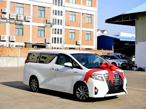 alphard hybrid Executive lounge