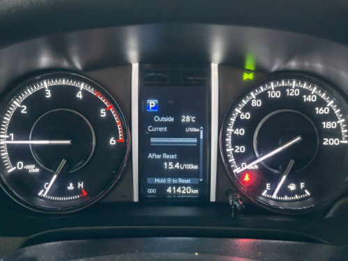 Toyota Fortuner 2021Legender Full option ចូលតាមករុមហ៊ុន Toyota ឆ្វេងសុីន