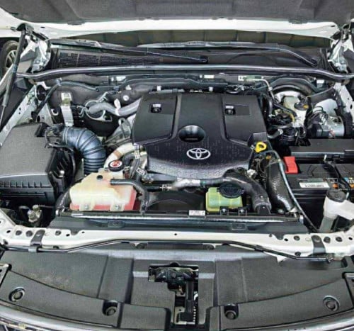 Toyota Fortuner 2021Legender Full option ចូលតាមករុមហ៊ុន Toyota ឆ្វេងសុីន