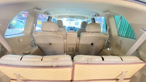 TOYOTA HIGHLANDER V4 2012